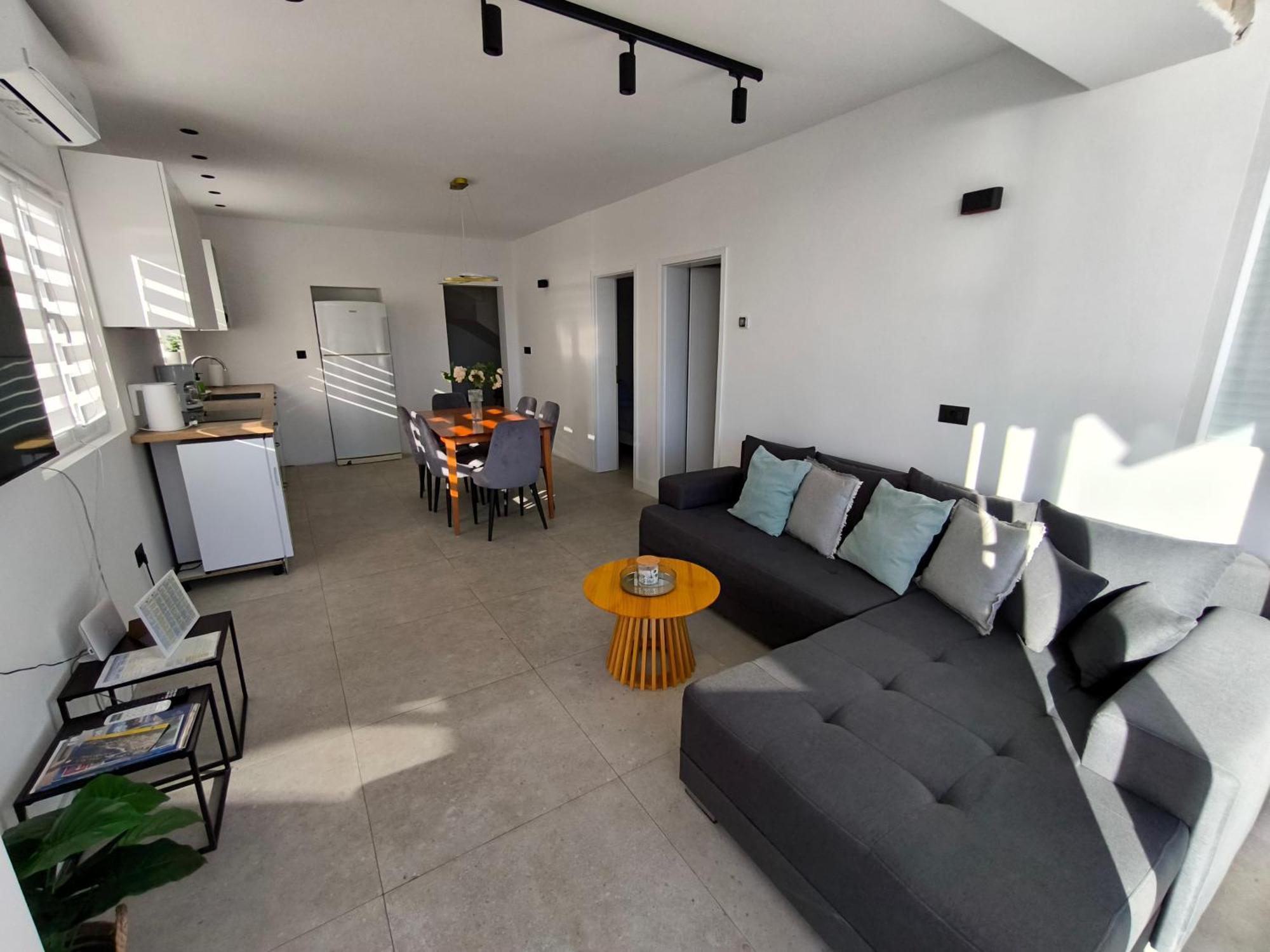 Astramaris Apartments Donji Okrug  Екстериор снимка