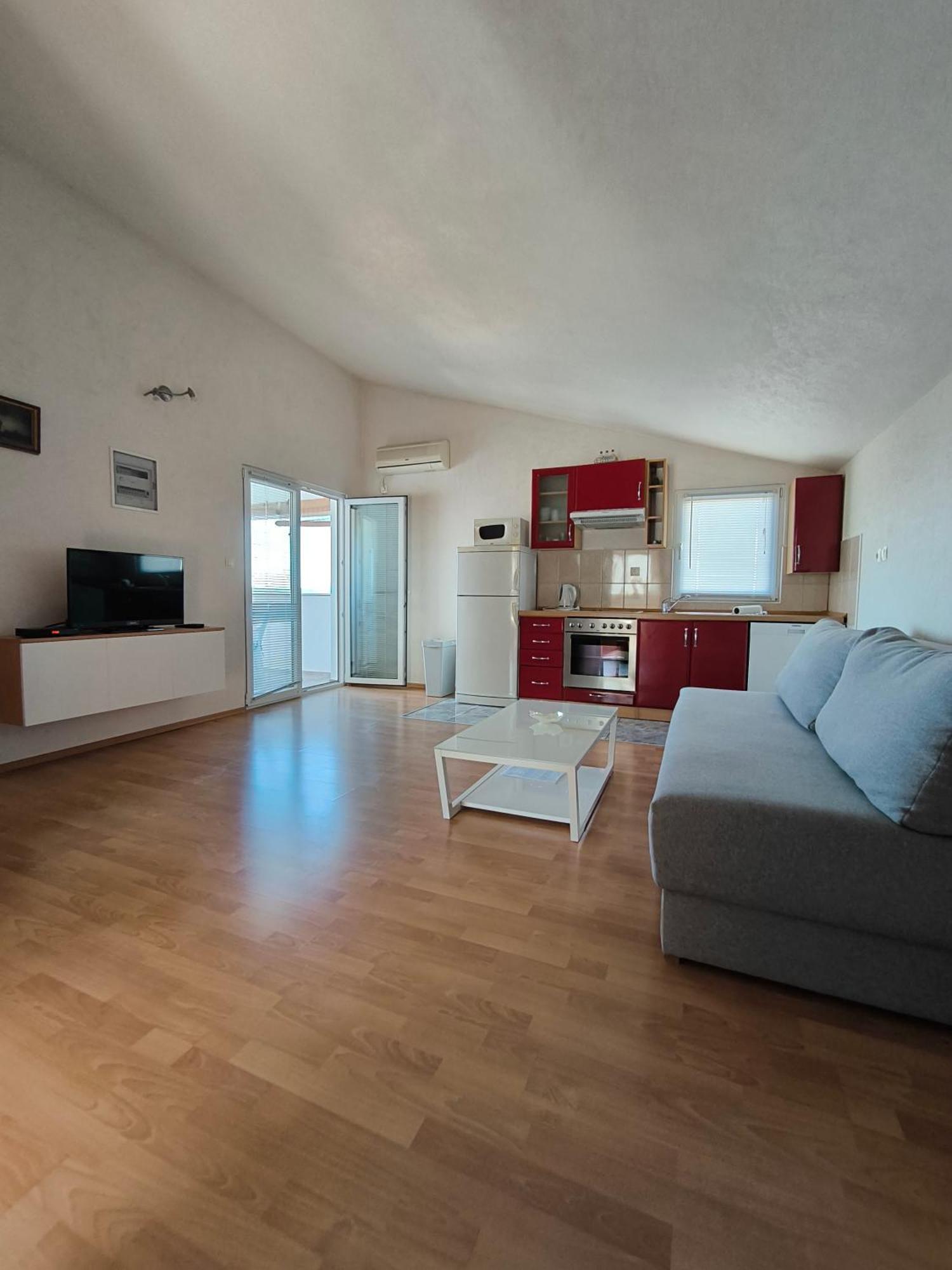 Astramaris Apartments Donji Okrug  Екстериор снимка