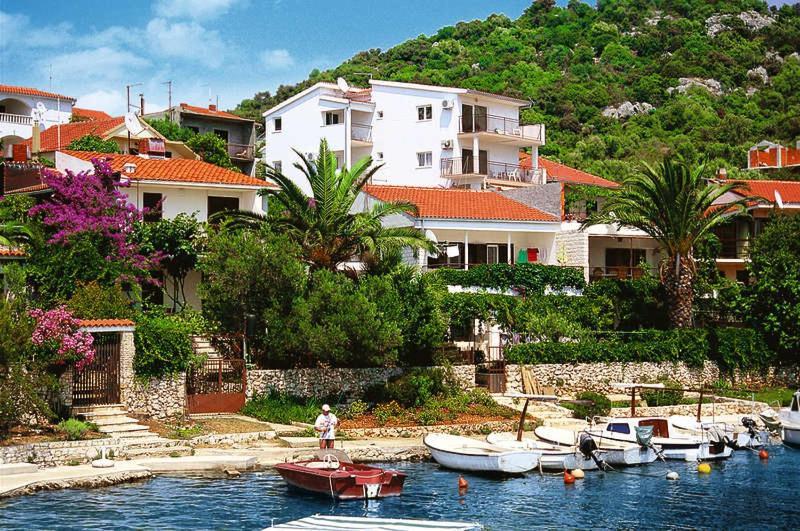 Astramaris Apartments Donji Okrug  Екстериор снимка